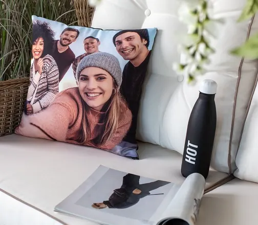Square canvas cushion with photo